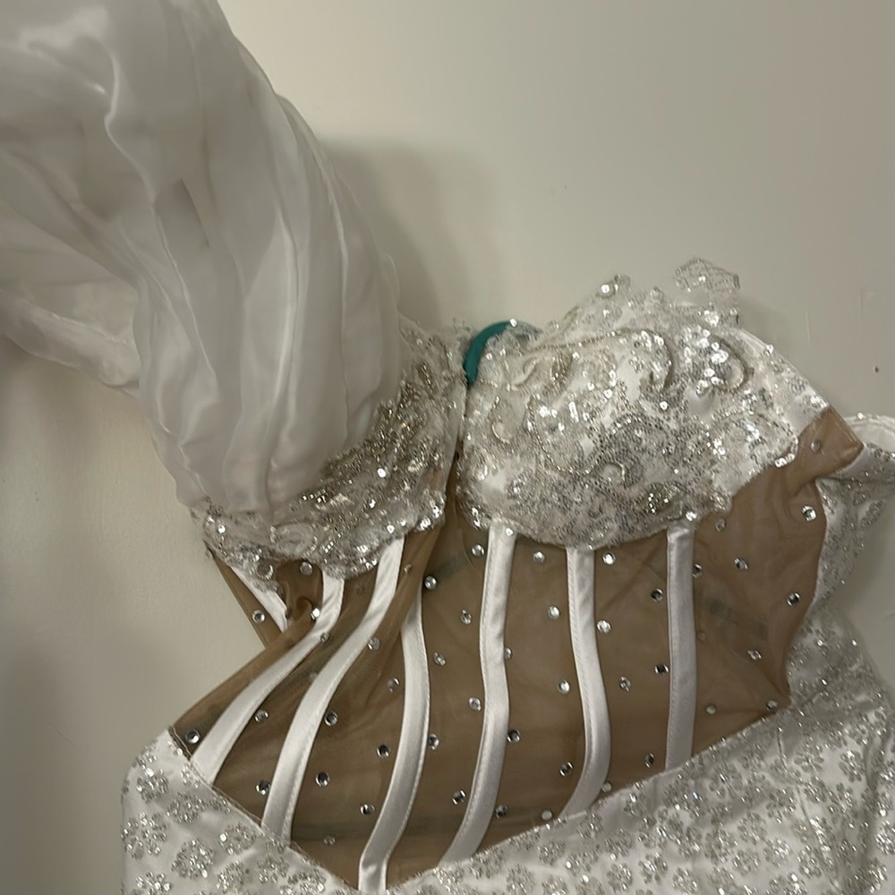 White formal dresss